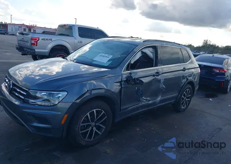 2021 Volkswagen Tiguan 2.0T Se/2.0T Se R-Line Black/2.0T Sel from USA, damaged, VIN 3VV3B7AX2MM030990